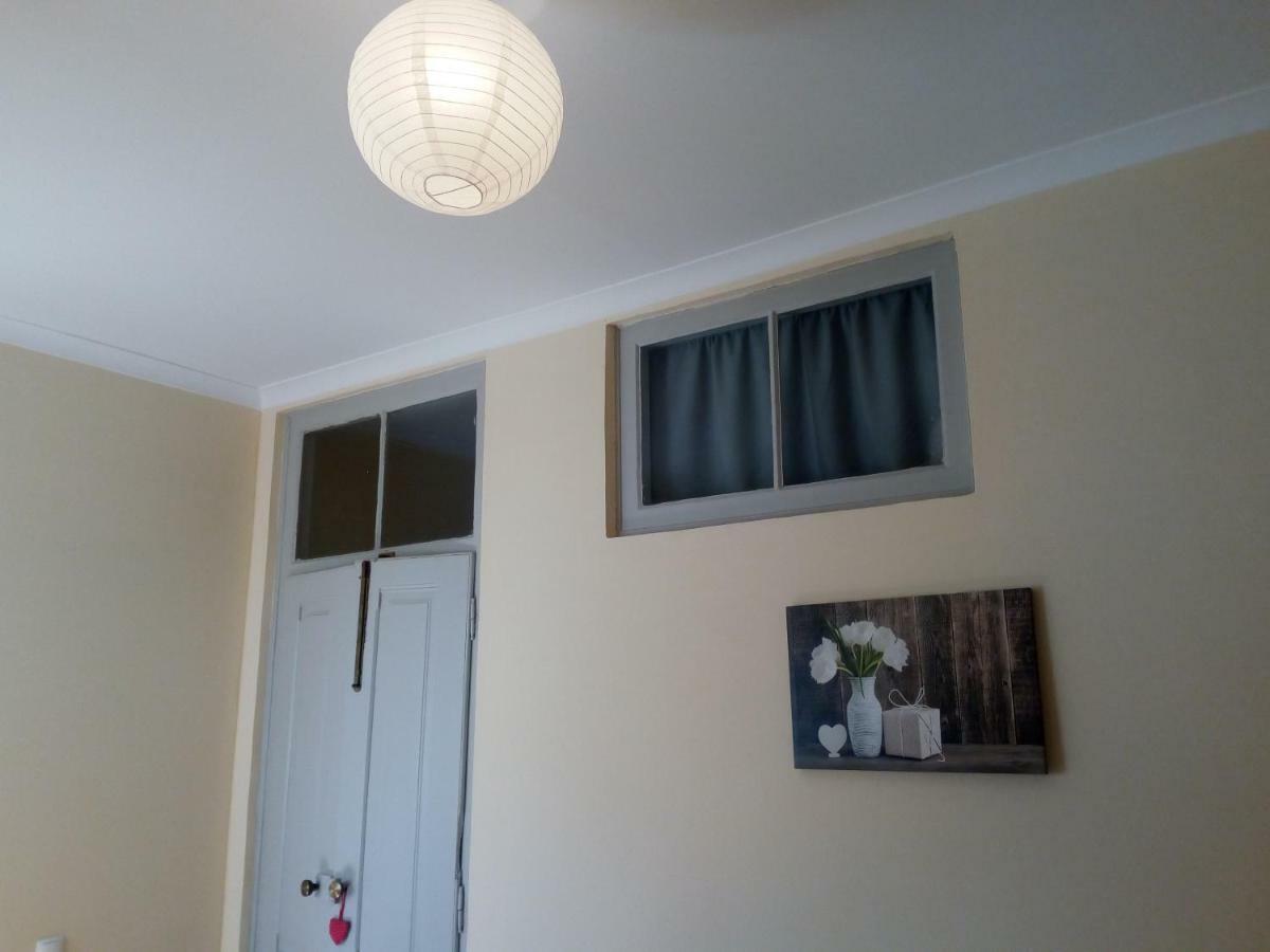 Rooms 4 You Quarto Rosa 波尔蒂芒 外观 照片