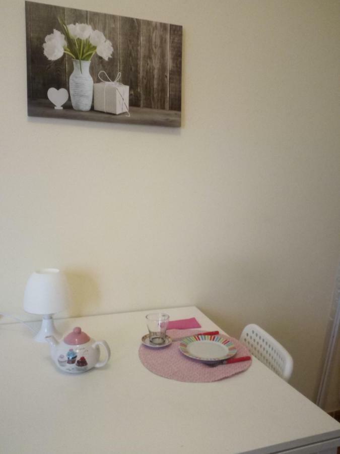 Rooms 4 You Quarto Rosa 波尔蒂芒 外观 照片