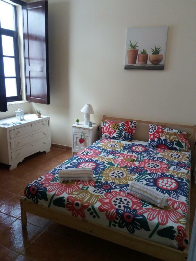 Rooms 4 You Quarto Rosa 波尔蒂芒 外观 照片
