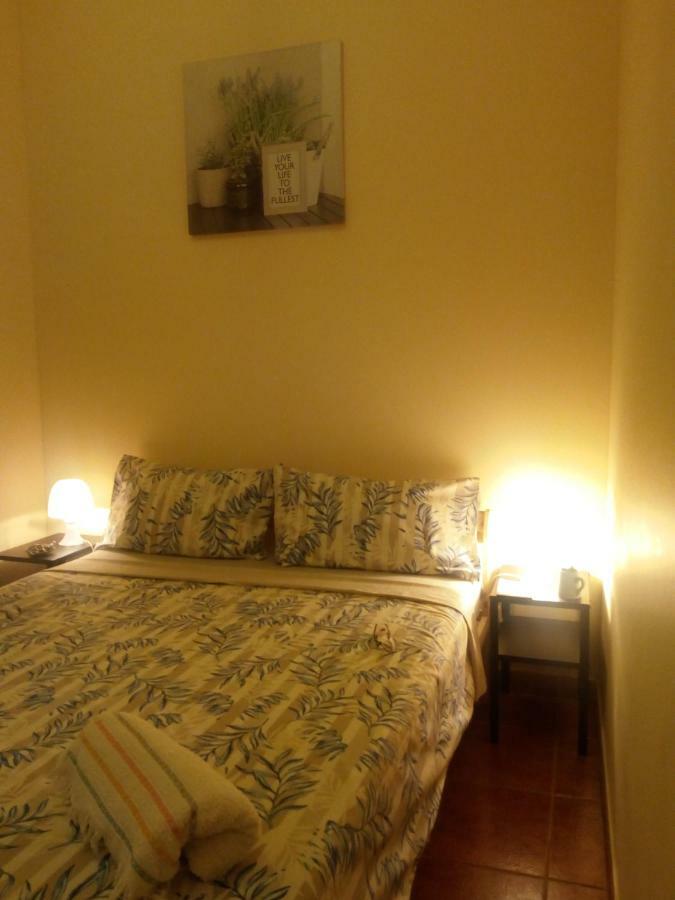 Rooms 4 You Quarto Rosa 波尔蒂芒 外观 照片